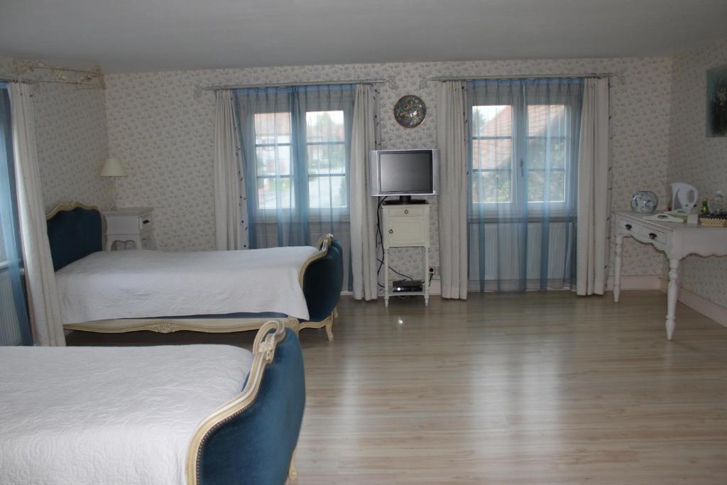 Chambres D'Hotes "Aux Portes De L'Alsace" Suarce Стая снимка